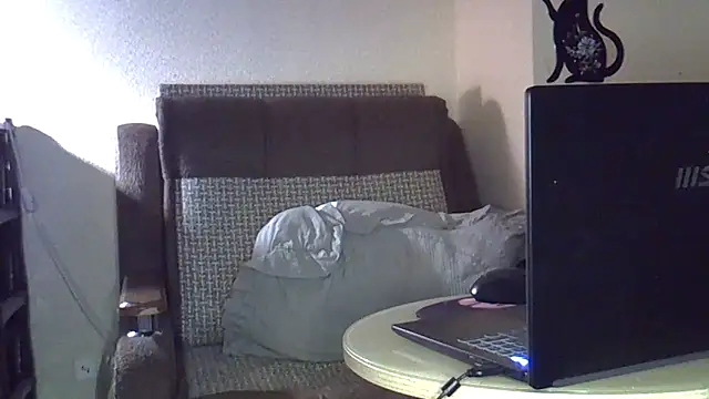 EllaJohnsonX's cam snapshot