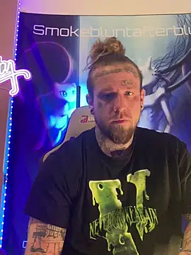 Smokebluntafterblunt's cam snapshot