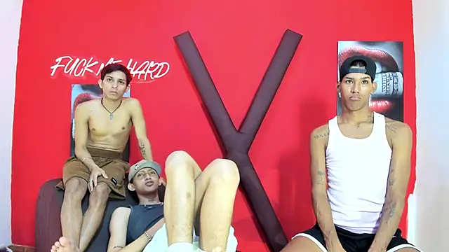 BOYS_PLAY's cam snapshot