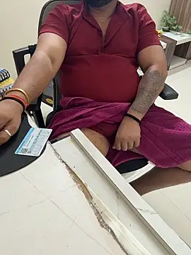 FlirtyxBoy's cam snapshot