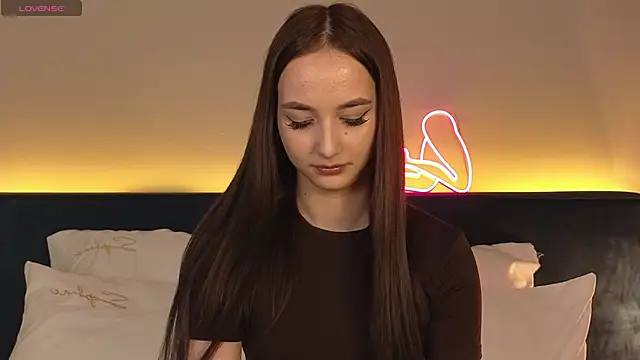 KiraLoo's cam snapshot