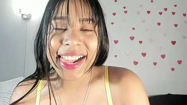 SophieW1 live sex cam