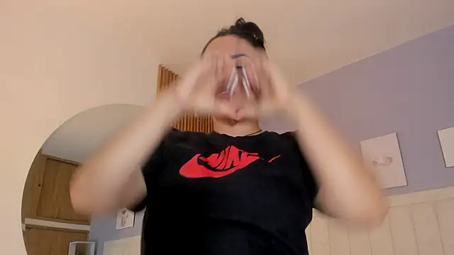 helen_jonesx's cam snapshot