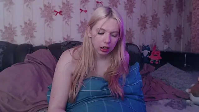 Cutie_Bambi live sex cam