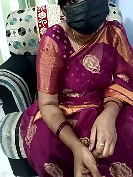 Tinarosy13's cam snapshot