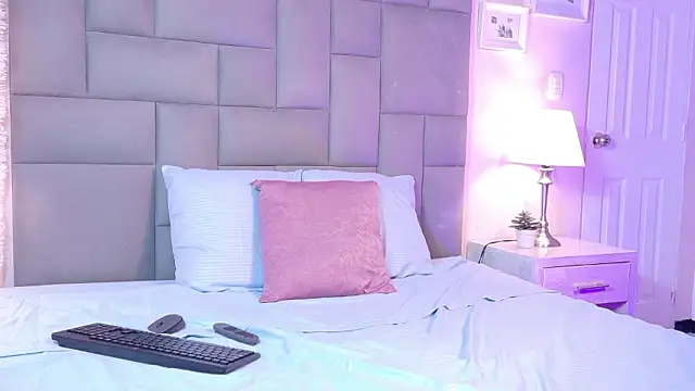 Noah_Bells live sex cam