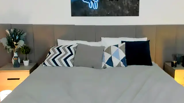 SugarWhisper live sex cam