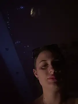 Flossy_Vettie's cam snapshot