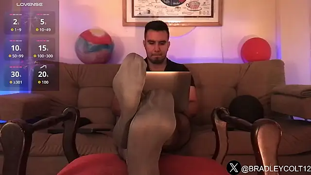 bradley_colt live sex cam