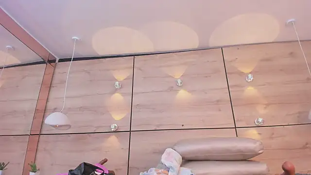 martina_touss live sex cam