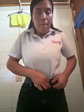 MacaW09's cam snapshot