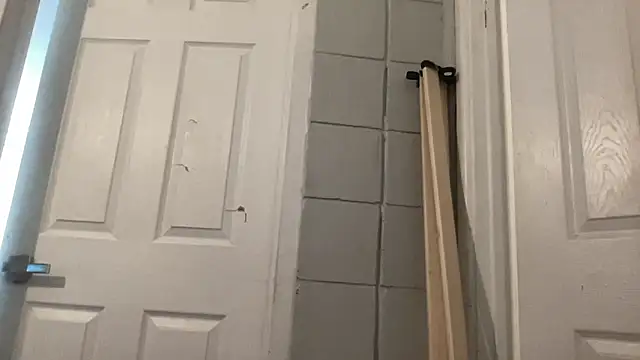 kngkeeem live sex cam