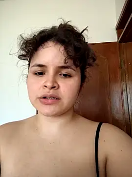 SeleneLuminari8 live sex cam
