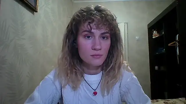 DeanneGilcher's cam snapshot