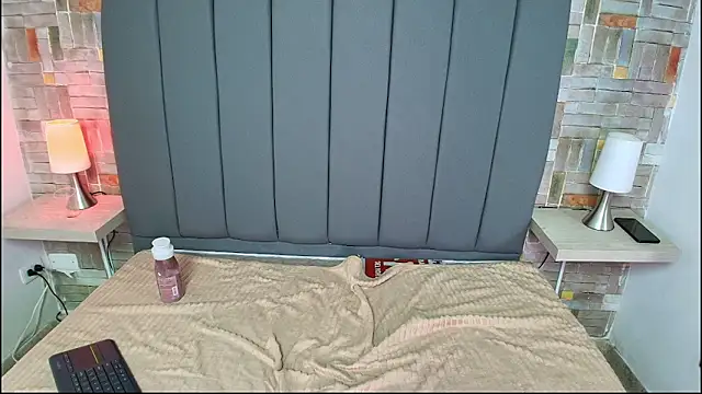 kiitty_____'s cam snapshot