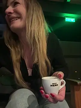 IsabellaEtha's cam snapshot