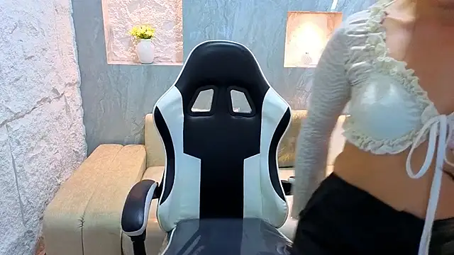 Catalina_Tx_'s cam snapshot