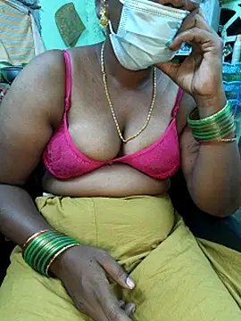Tamilselviroja- live sex cam