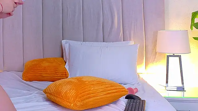 Brisa_Silva's cam snapshot