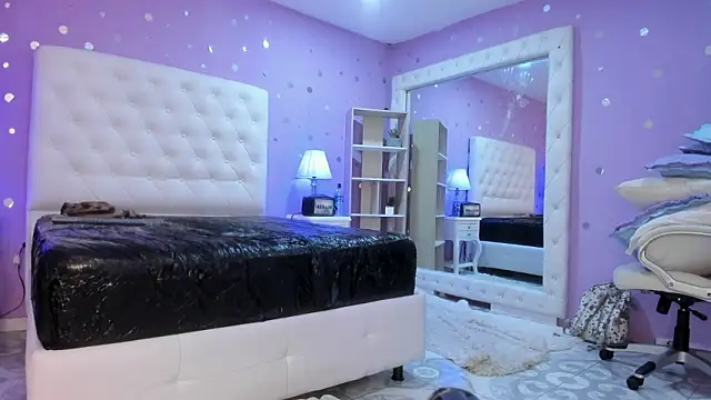 rousse_millers's cam snapshot