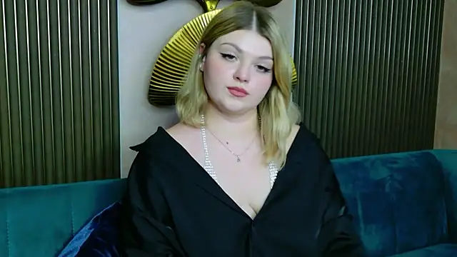 WendyPaige's cam snapshot