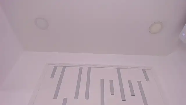 scarletross_'s cam snapshot