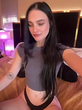 KarissaChantelle live sex cam