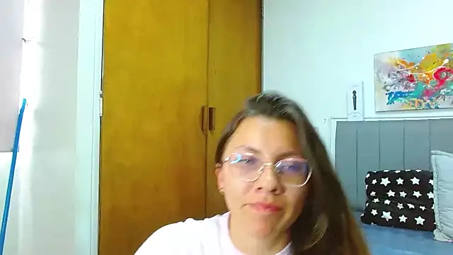 karlamorris_'s cam snapshot