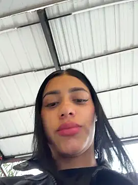 AlannaEvons live sex cam