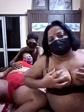 LoveOnStream live sex cam