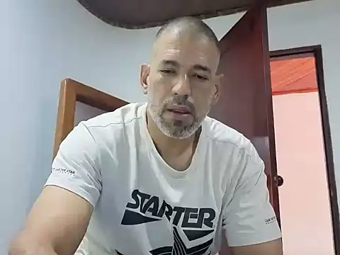 jackbigcock11 live sex cam