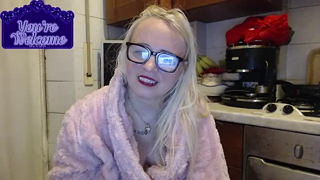 martachatte's cam snapshot