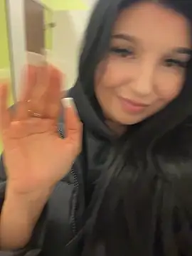 Tisha_Busty live sex cam