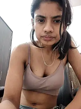 Colleage-girl's cam snapshot