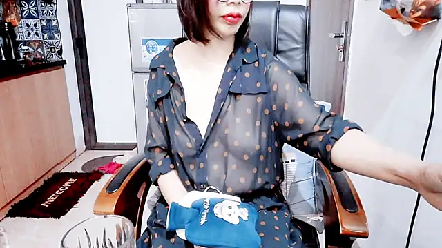 Miu-Le's cam snapshot