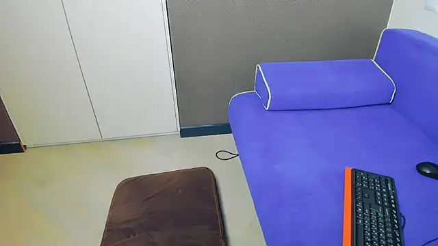 BrilliantGirll live sex cam