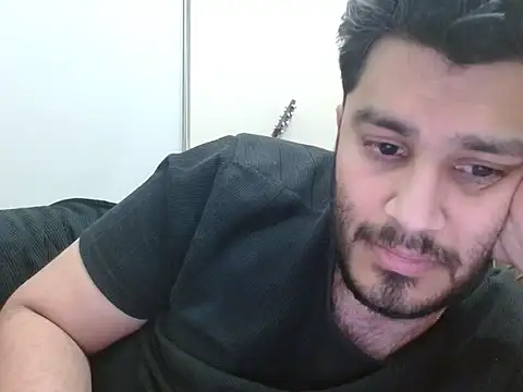 robintoit live sex cam