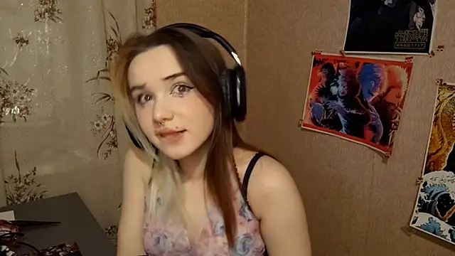 MilaTyan's cam snapshot