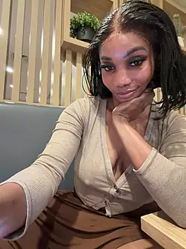 ___Nessa live sex cam