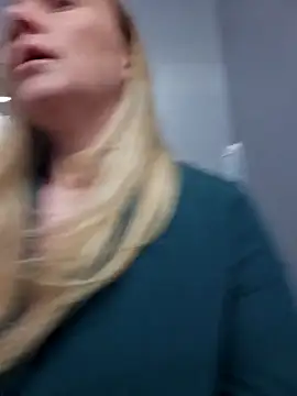 Bondgirl_013 live sex cam