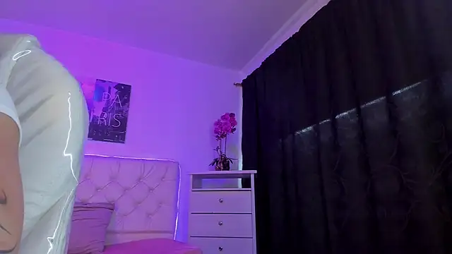 Amy_Kiitty_'s cam snapshot