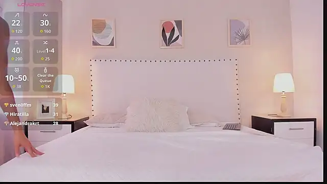 naia_sanz live sex cam