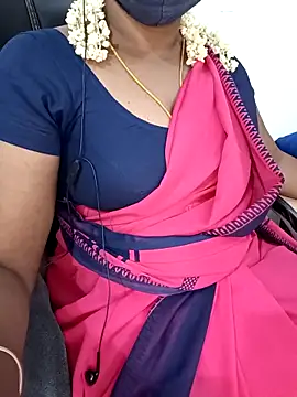 Tamil-hotwife's cam snapshot