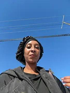 Your_Paris's cam snapshot