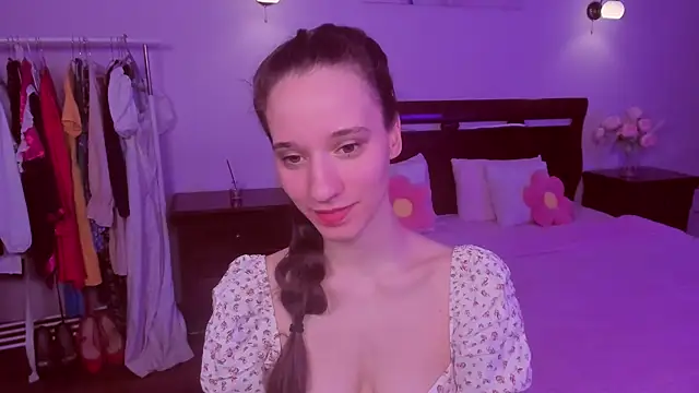 StaceySunny's cam snapshot