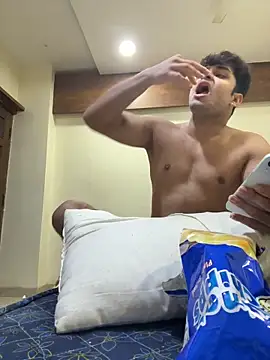 Vihaaanfucks's cam snapshot