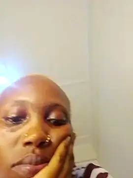 SeffieLucy's cam snapshot