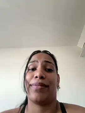 ArielleMillerr-'s cam snapshot