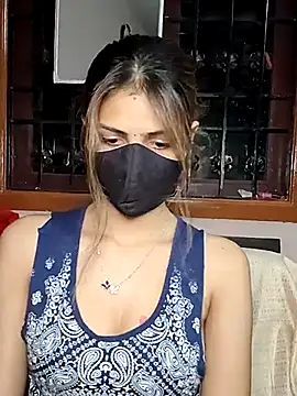 Isha_Sax live sex cam