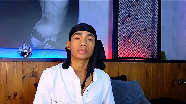 AlanCutee's cam snapshot